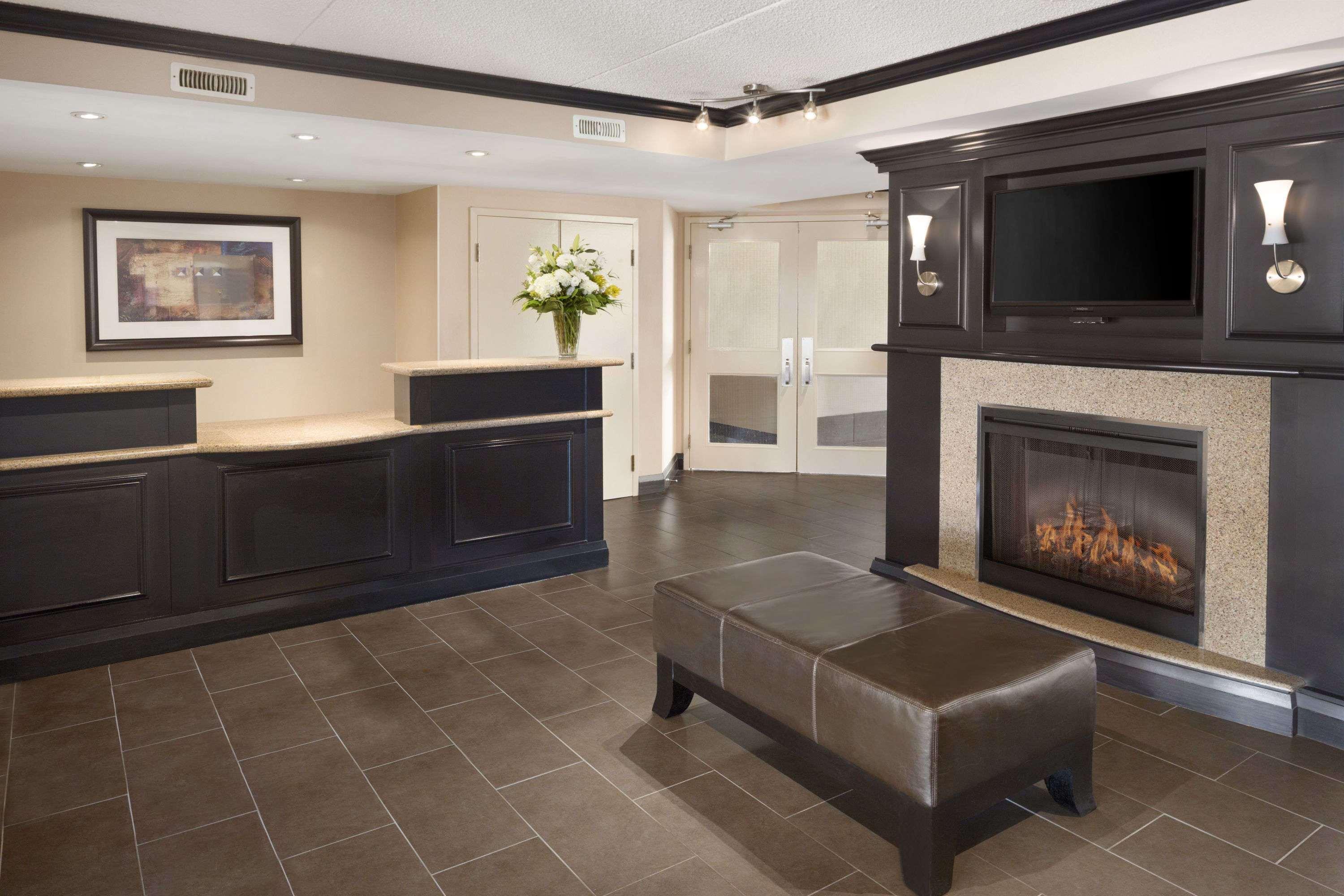 Days Inn By Wyndham Brantford Extérieur photo
