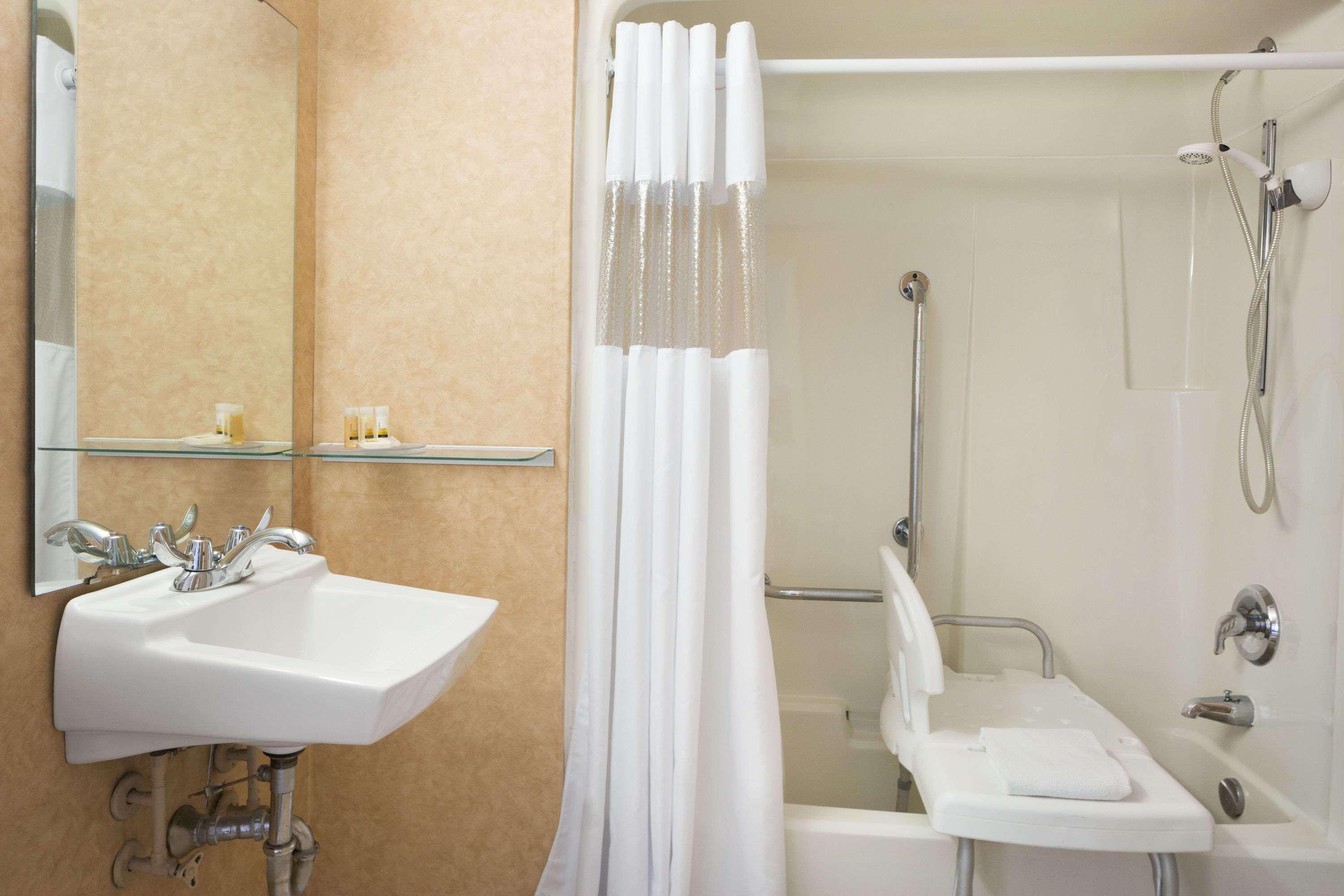 Days Inn By Wyndham Brantford Extérieur photo